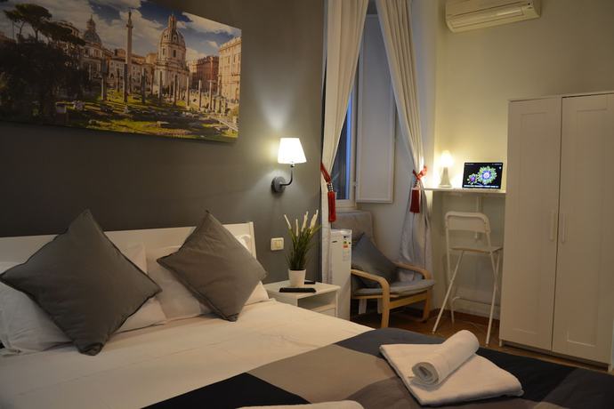 Imagen de la habitación del Hotel Martini Rooms. Foto 3