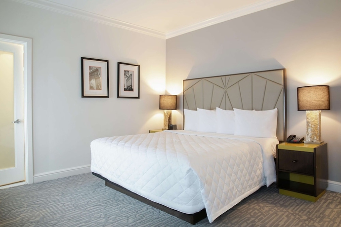 Imagen de la habitación del Hotel Martinique New York on Broadway, Curio Collection by Hilton. Foto 6