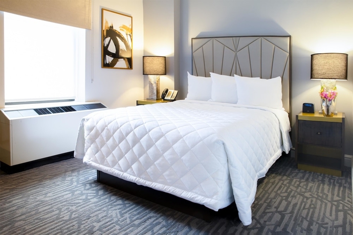 Imagen de la habitación del Hotel Martinique New York on Broadway, Curio Collection by Hilton. Foto 15