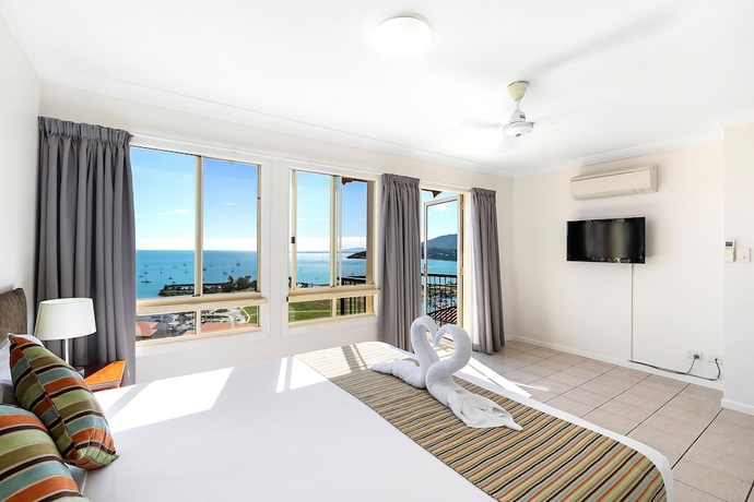 Imagen de la habitación del Hotel Martinique Whitsunday. Foto 4