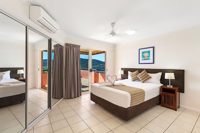 Imagen de la habitación del Hotel Martinique Whitsunday. Foto 12