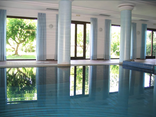 Imagen de la piscina del Hotel Martino. Foto 15