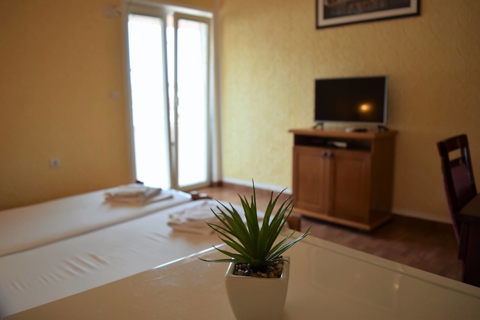 Imagen de la habitación del Hotel Martinovic Rooms, Budva. Foto 9
