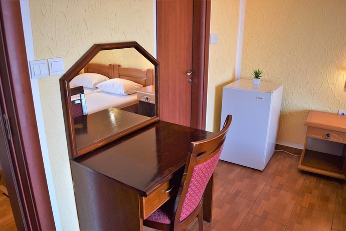 Imagen de la habitación del Hotel Martinovic Rooms, Budva. Foto 14