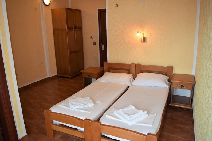 Imagen de la habitación del Hotel Martinovic Rooms, Budva. Foto 15