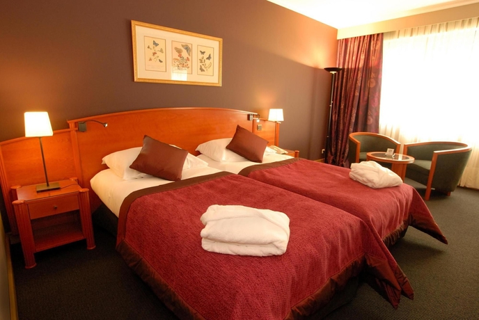 Imagen de la habitación del Hotel Martin's Château Du Lac. Foto 3