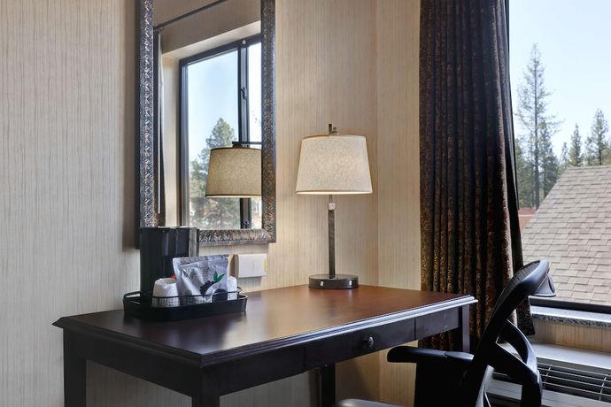 Imagen de la habitación del Hotel Martis Valley Lodge, Tapestry Collection by Hilton. Foto 14