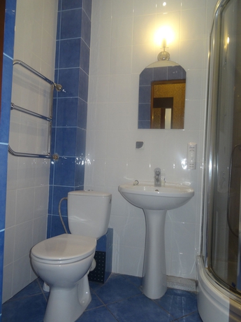 Imagen de la habitación del Hotel Marton Olimpic. Foto 11