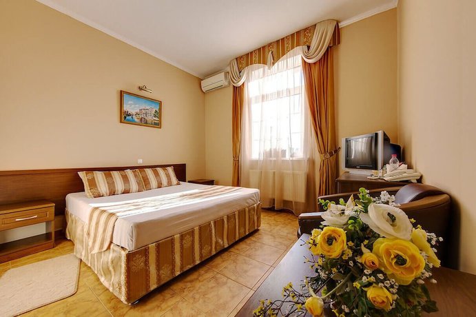 Imagen de la habitación del Hotel Marton Pashkovsky. Foto 5