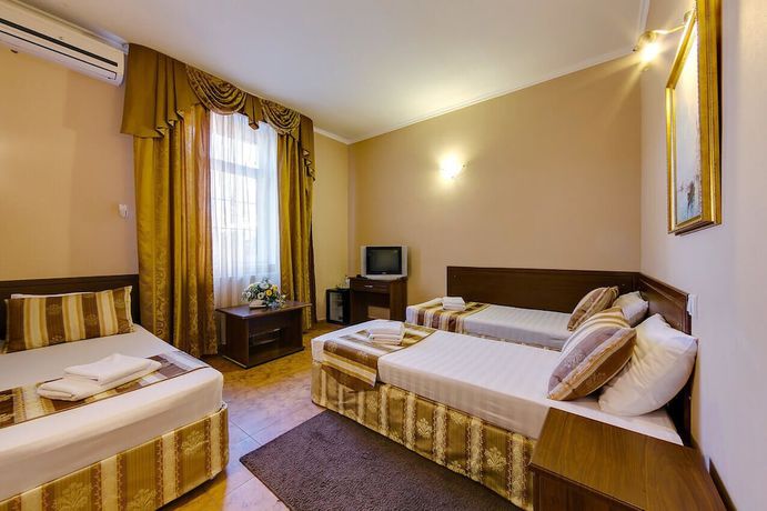 Imagen de la habitación del Hotel Marton Pashkovsky. Foto 7