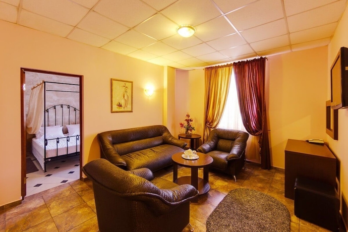 Imagen de la habitación del Hotel Marton Turgeneva. Foto 10