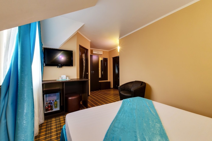 Imagen de la habitación del Hotel Marton Villa Dias. Foto 4