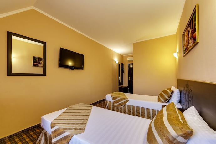 Imagen de la habitación del Hotel Marton Villa Dias. Foto 14