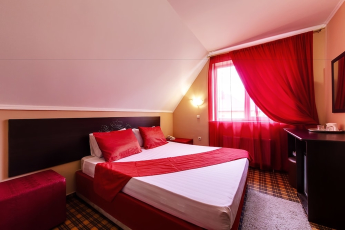 Imagen de la habitación del Hotel Marton Villa Dias. Foto 16