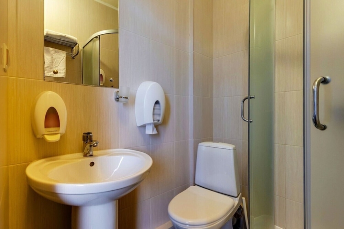 Imagen de la habitación del Hotel Marton Villa Diego. Foto 10