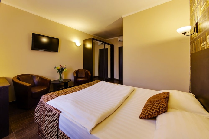 Imagen de la habitación del Hotel Marton Villa Rossa. Foto 11
