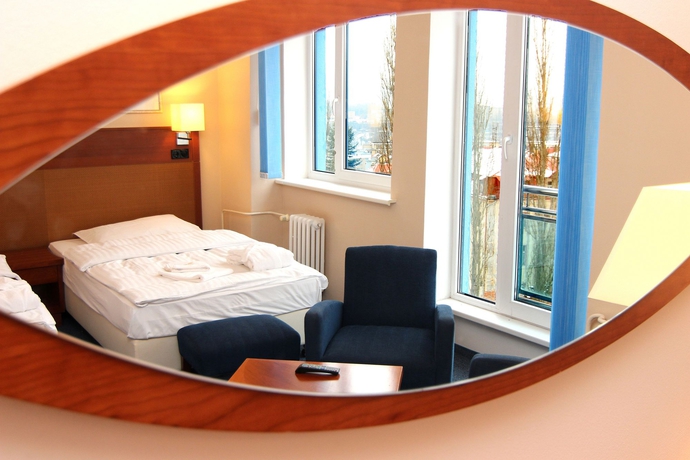 Imagen de la habitación del Hotel Marttel. Foto 10