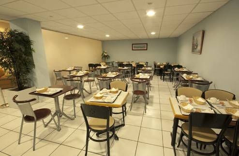 Imagen general del Hotel Marty Bordeaux, Tapestry Collection By Hilton. Foto 2