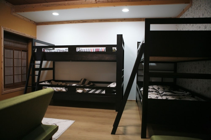 Imagen de la habitación del Hotel Maru House - Hostel. Foto 13