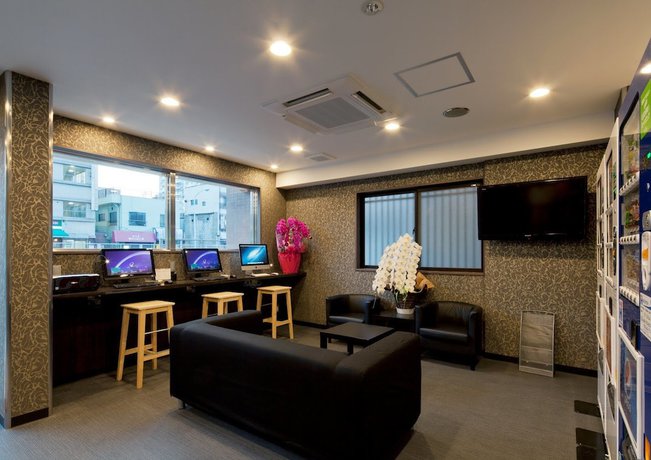Imagen de los interiores del Hotel Maruchu Centro. Foto 6