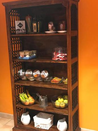 Imagen general del Hotel Maruja Nozana. Foto 6