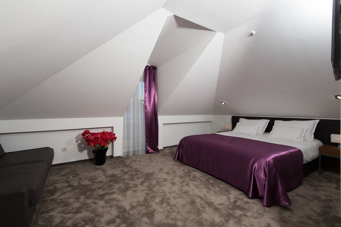 Imagen de la habitación del Hotel Marul. Foto 11