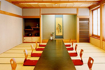 Imagen de los interiores del Hotel Marumo. Foto 8