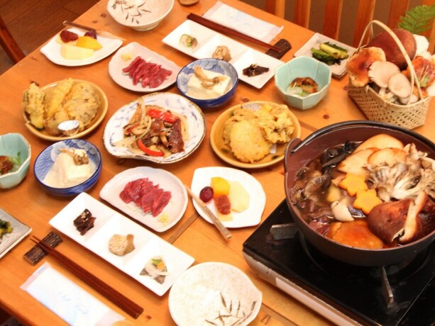 Imagen del bar/restaurante del Hotel Marunaka Lodge. Foto 12