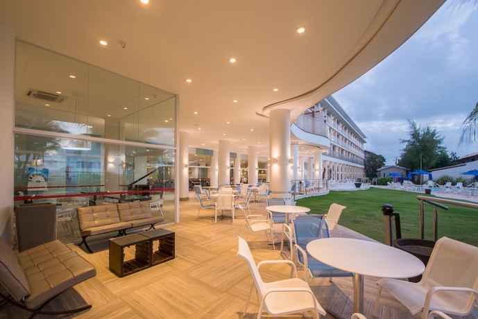 Imagen de los interiores del Hotel Marupiara. Foto 18