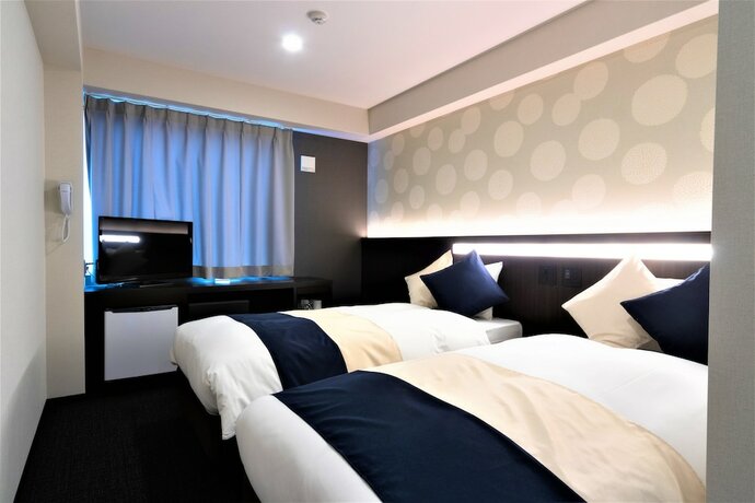 Imagen de la habitación del Hotel Marutamachi Crystal. Foto 16