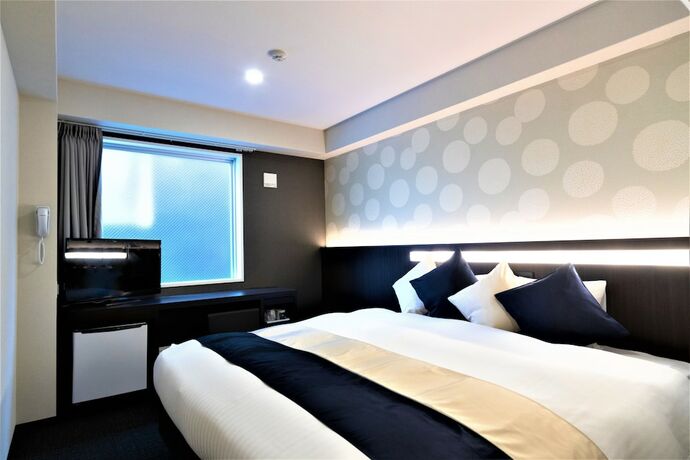 Imagen de la habitación del Hotel Marutamachi Crystal. Foto 19
