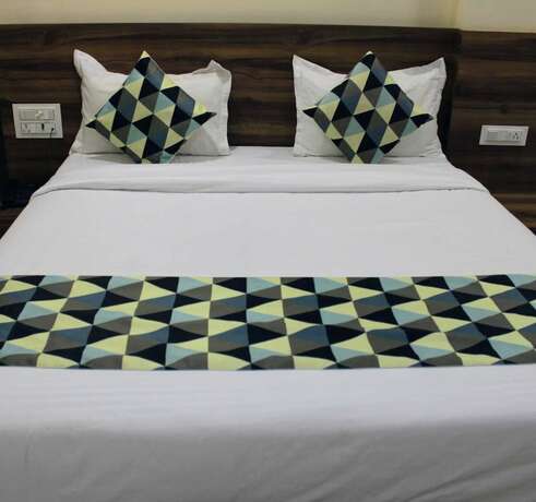 Imagen de la habitación del Hotel Maruti Group ofs - Shri Naman. Foto 11
