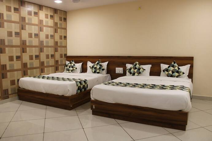 Imagen de la habitación del Hotel Maruti Group ofs - Shri Naman. Foto 12