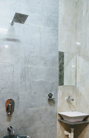 Imagen de la habitación del Hotel Maruti Group ofs - Shri Naman. Foto 14