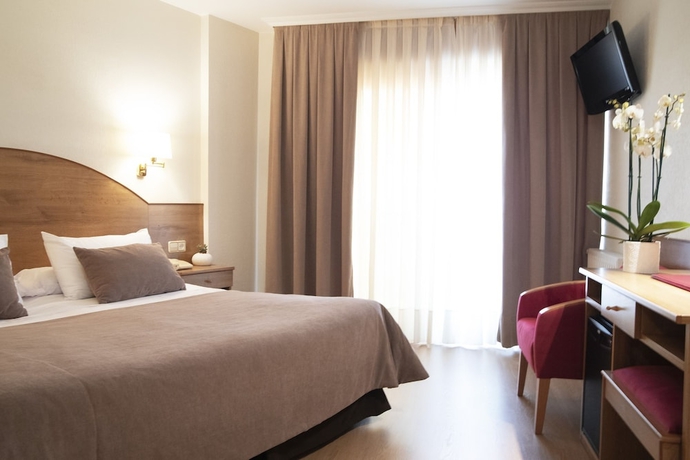 Imagen de la habitación del Hotel Maruxia. Foto 9