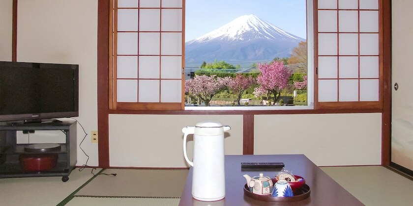 Imagen de la habitación del Hotel Maruyaso. Foto 27
