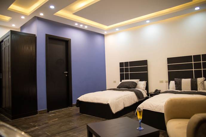 Imagen de la habitación del Hotel Marvel Stone. Foto 10