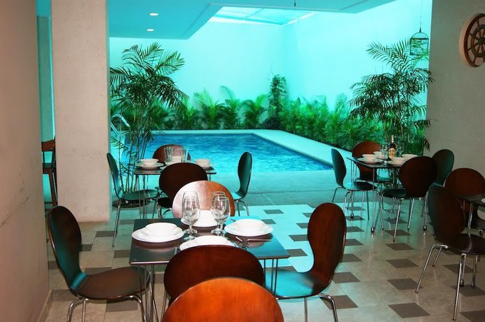 Imagen del bar/restaurante del Hotel Marvento Dos. Foto 5