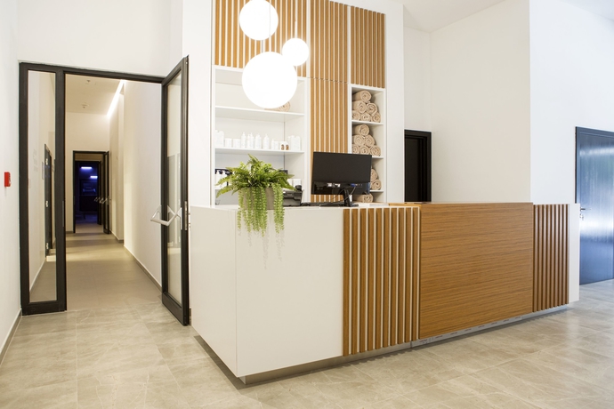 Imagen de la piscina del Hotel Marvie and Health. Foto 19