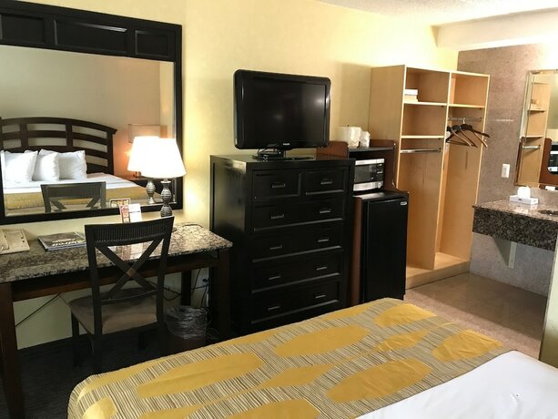 Imagen general del Hotel Marvin's Garden Inn. Foto 14