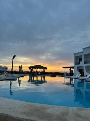 Imagen de la piscina del Hotel Marvista Resort Dahab. Foto 13