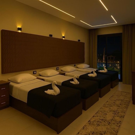 Imagen de la piscina del Hotel Marvista Resort Dahab. Foto 15