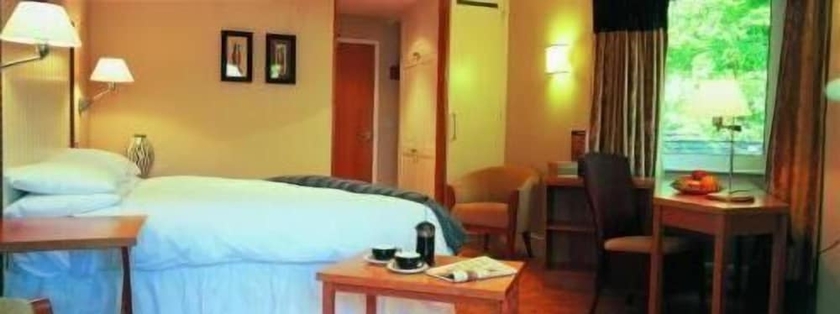 Imagen de la habitación del Hotel Marwell. Foto 16