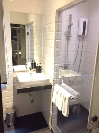 Imagen de la habitación del Hotel Marwin Space. Foto 12