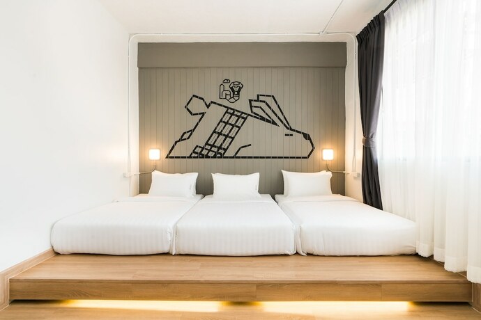 Imagen de la habitación del Hotel Marwin Villa. Foto 15
