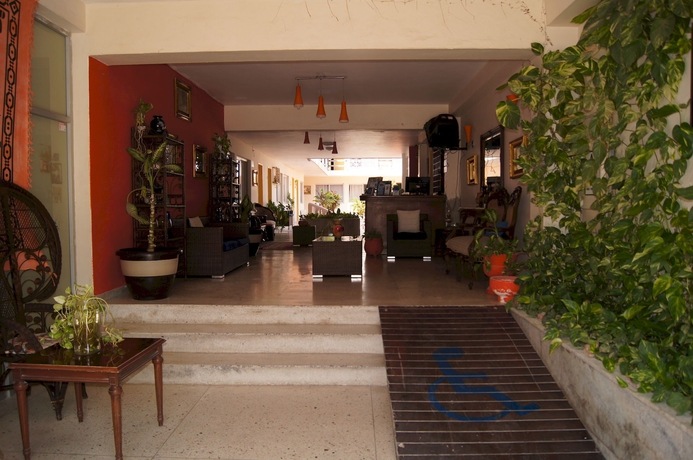Imagen general del Hotel Mary Carmen. Foto 3