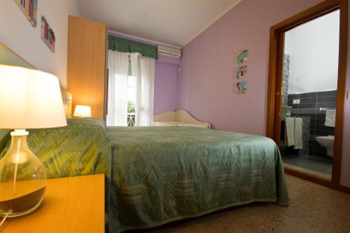 Imagen general del Hotel Mary Fleur. Foto 4