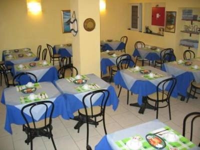 Imagen del bar/restaurante del Hotel Mary, LA SPEZIA. Foto 2