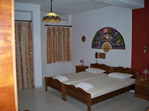 Imagen de la habitación del Hotel Mary, Marathokampos. Foto 2