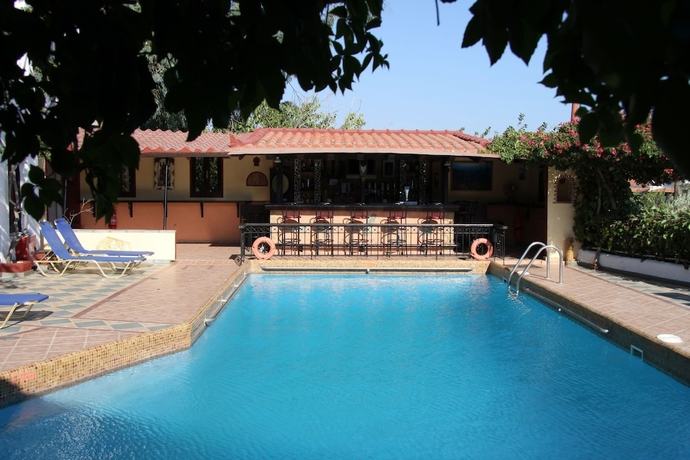 Imagen general del Hotel Mary, Marathokampos. Foto 1
